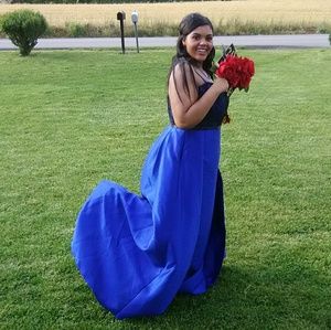 Meet your Posher, Desmin